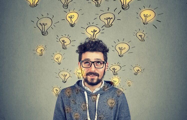 Top 10 Tasks to Outsource to a Creative Virtual Assistant