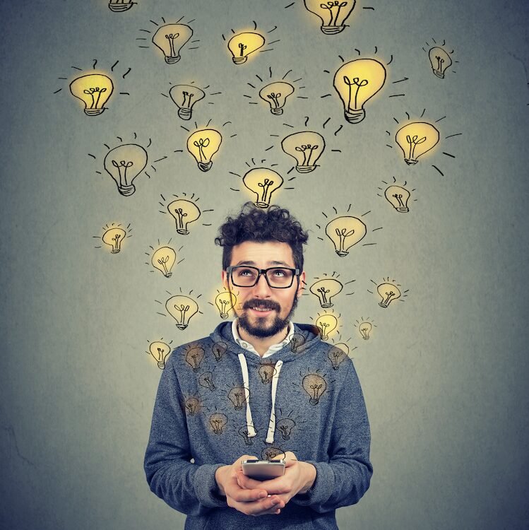 Top 10 Tasks to Outsource to a Creative Virtual Assistant