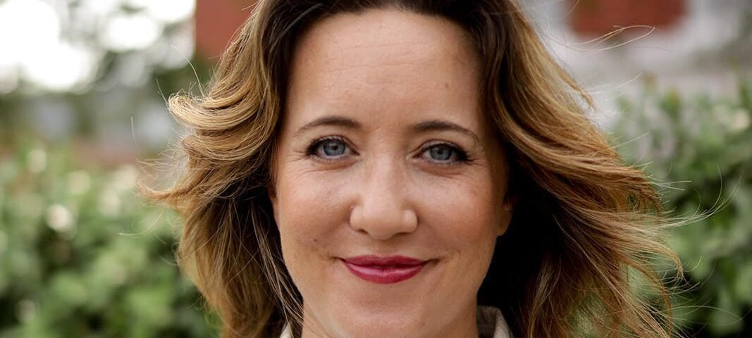 How to Become a Virtual Assistant and Get Your First Job