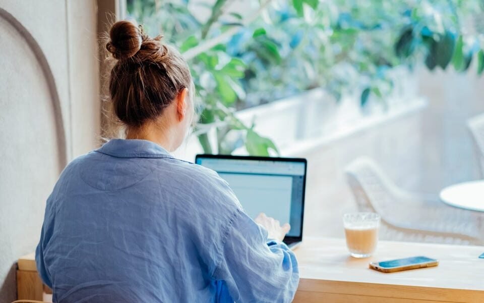 I Hired a Virtual Assistant After Realizing I Was Overwhelmed by Work