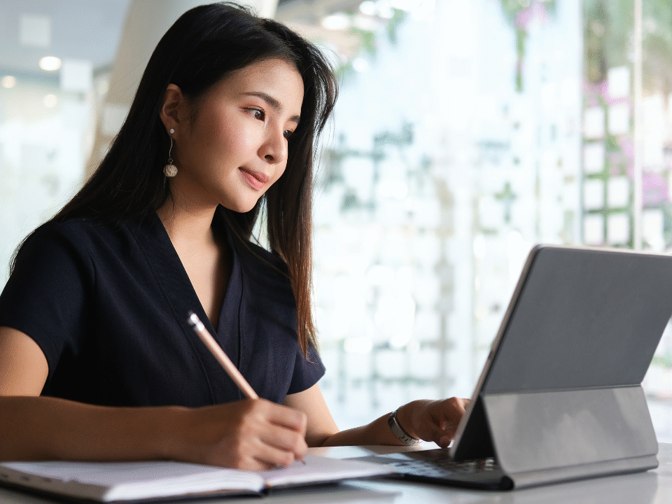 Administrative Assistant Job Description Templates