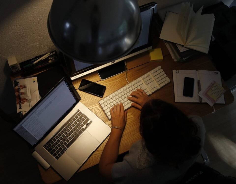 Remote virtual assistant jobs are on the rise in the Philippines