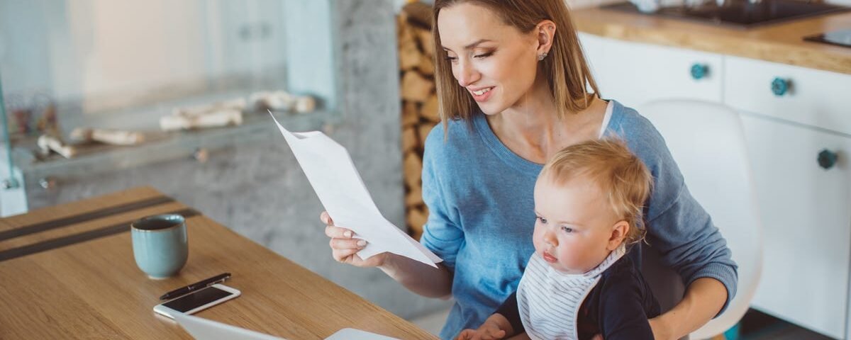30 Best Stay-at-Home Jobs for Moms and Dads