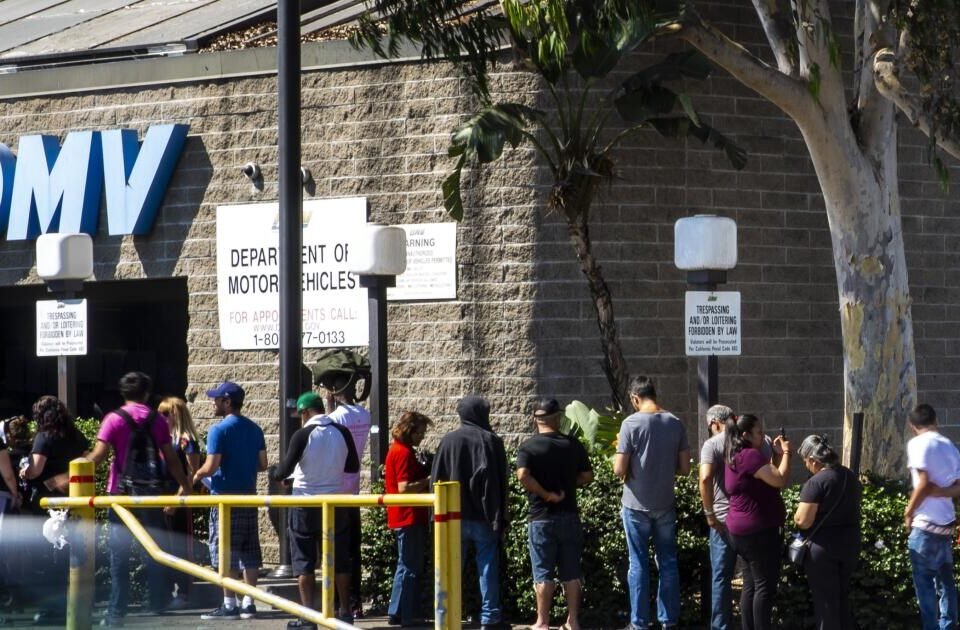 Column: DMV dumps stupid questions for license renewal, but the ‘virtual assistant’ needs work