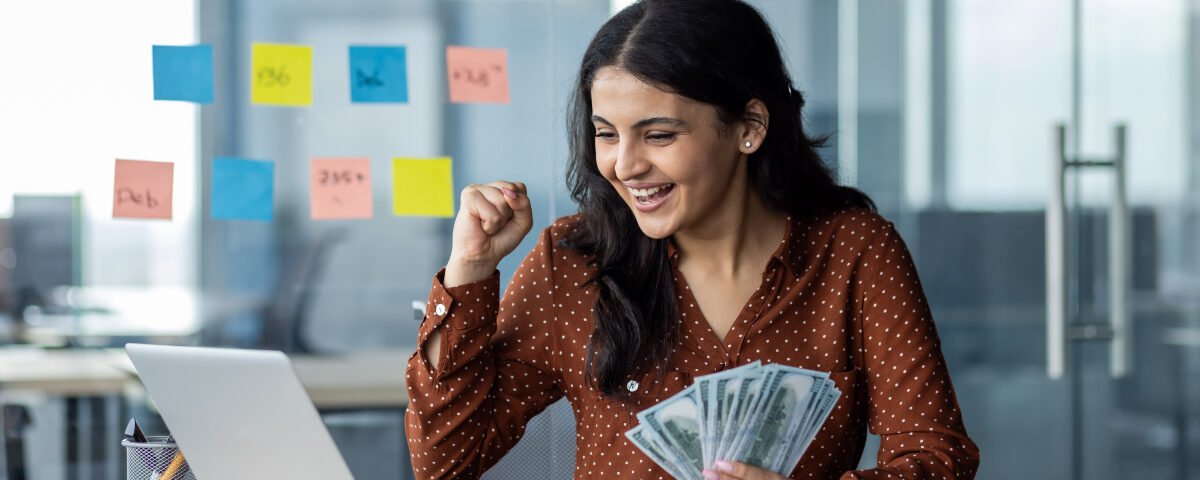 10 Part-Time Jobs That Pay at Least  an Hour