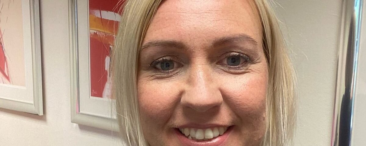 How to Start a VA Business and Hire Associates