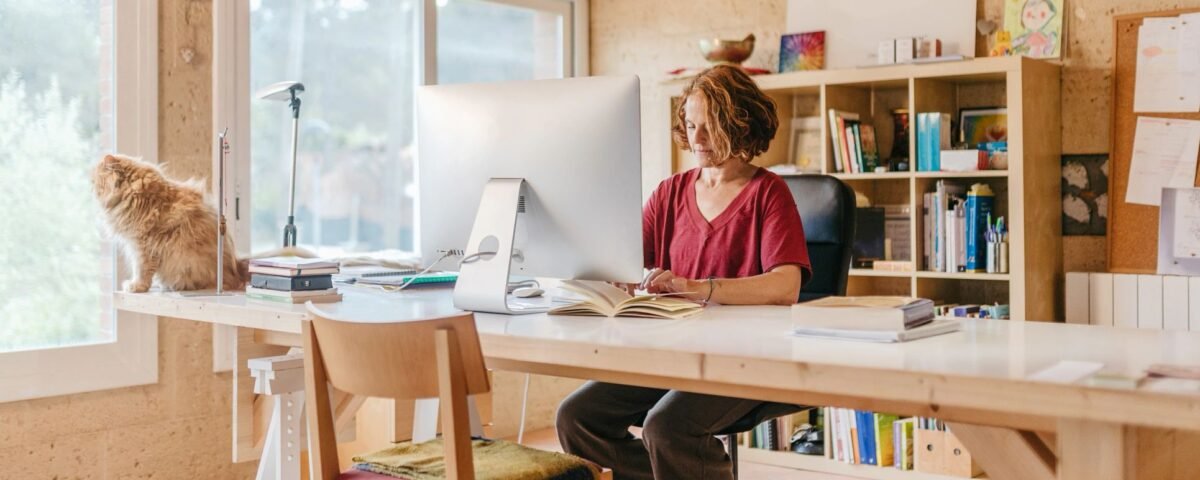 15 Work-From-Home Jobs That Don’t Require Experience