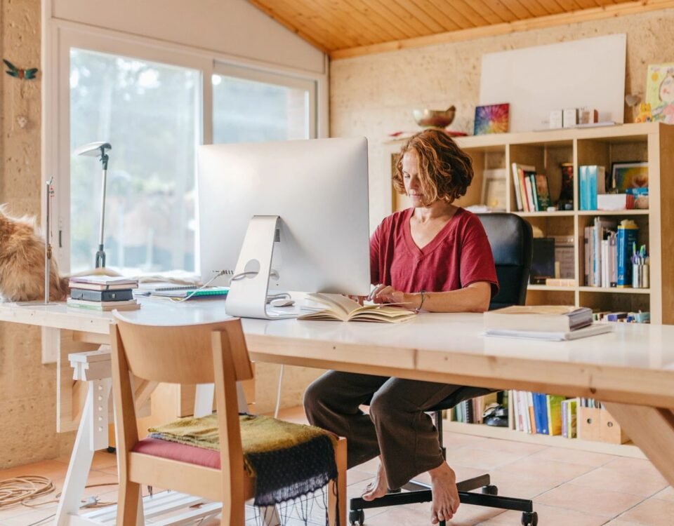 15 Work-From-Home Jobs That Don’t Require Experience