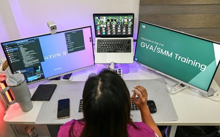 Filipinos see pathway from poverty with virtual assistant jobs