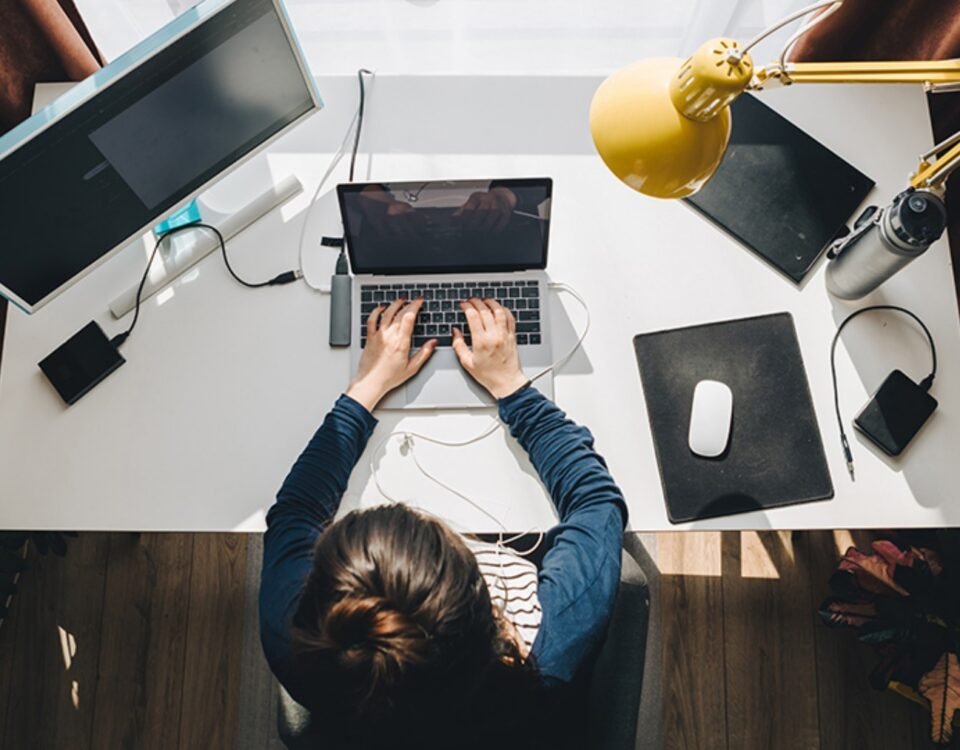 No prior experience – the 3 most profitable remote jobs you can start in 2026 from home with no resume needed