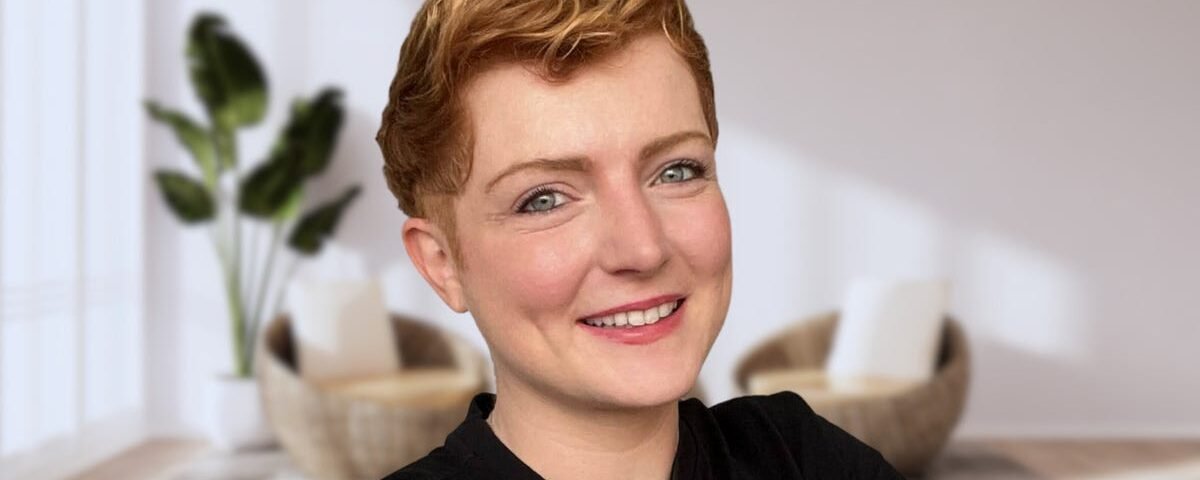 How to Earn Six Figures From Virtual Assistant Jobs