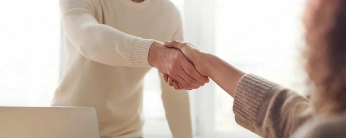 9 to 5 jobs that pay well