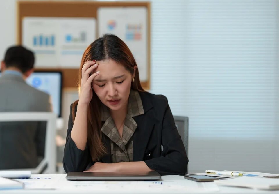 14 part-time jobs that actually work for people with chronic pain or fatigue (and how to find them)